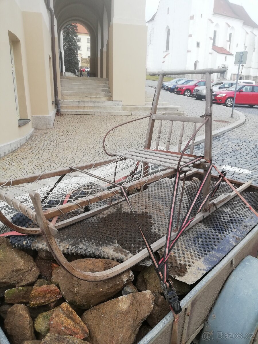 Starožitné saně Vlčky