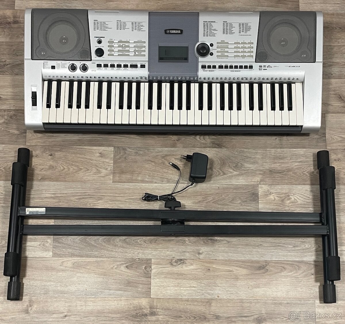 Klávesy Yamaha e403