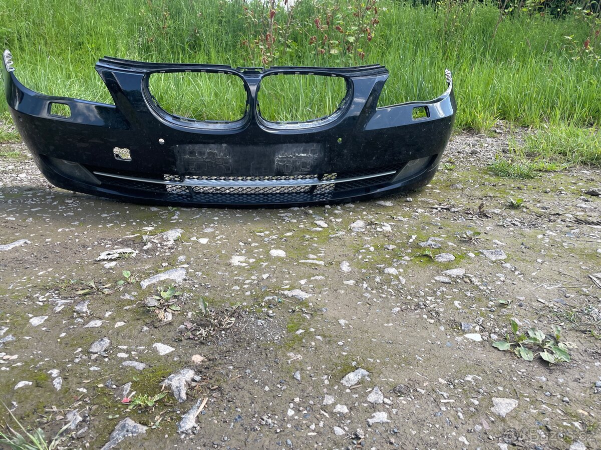 Nárazník bmw e60