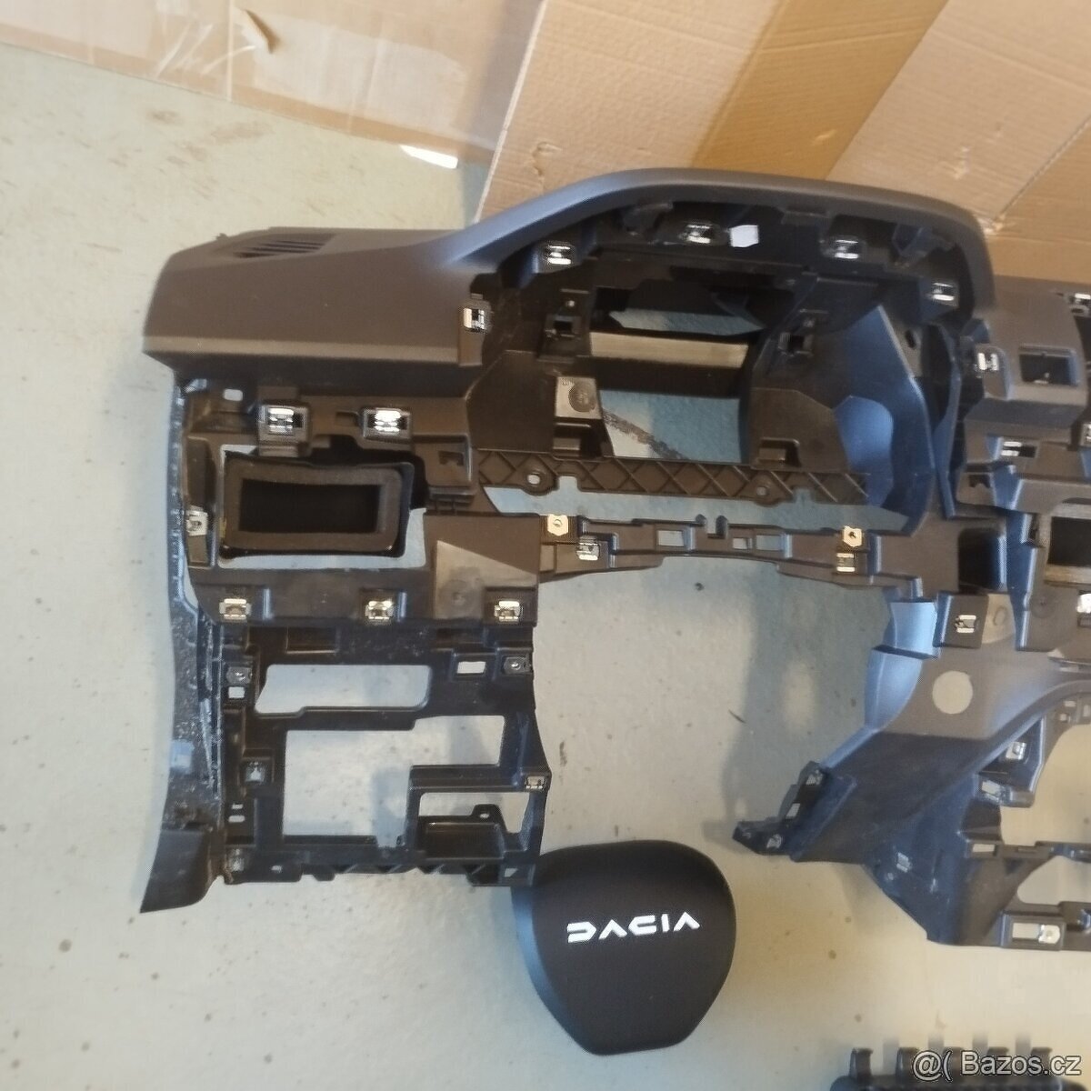 Airbagová sada Dacia Sandero III, Jogger s originální desko