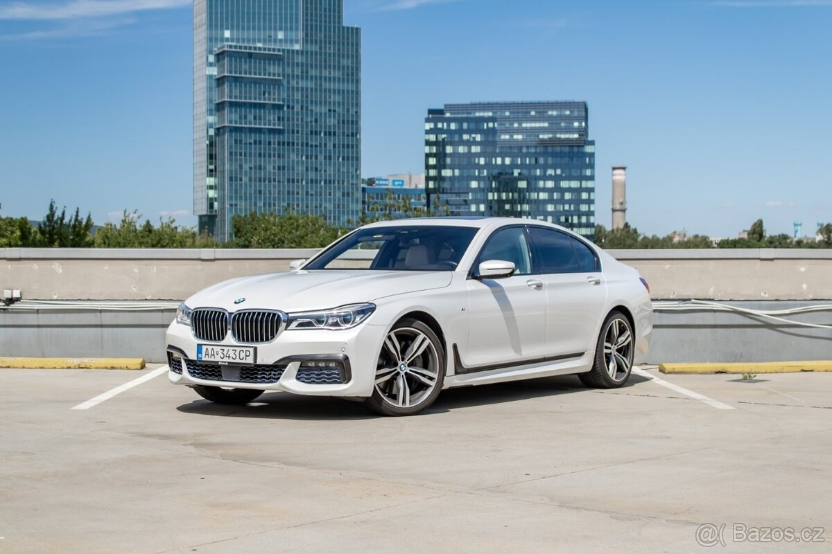 BMW 750i/ Laserové svetlá/ Bowers & Wilkins/ Soft Close