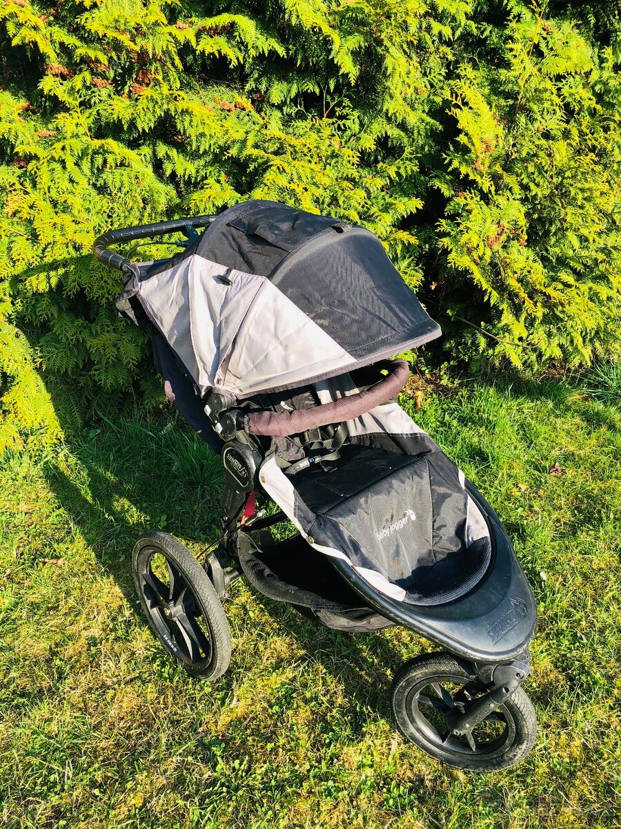 Summit X3 baby Jogger