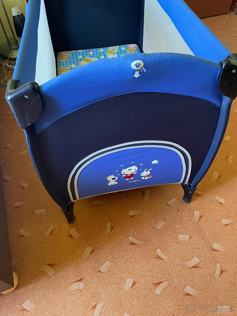 Dětská postýlka