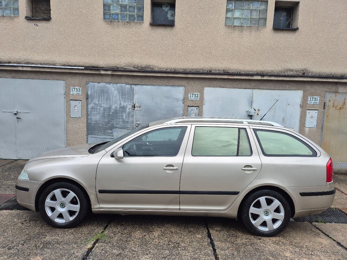 Škoda Octavia Combi 2.0 TDi 103kw,1.maj,ČR,Nová STK, 49900K