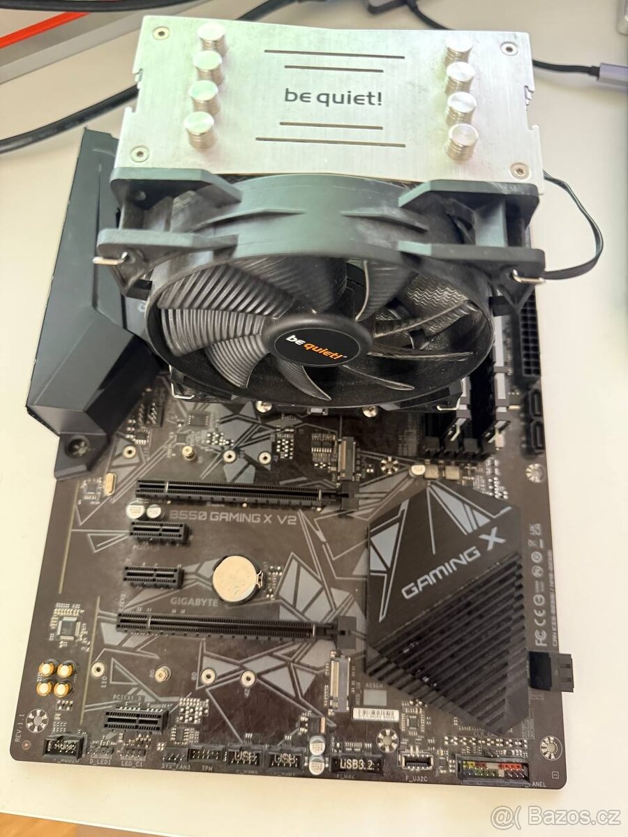 PC set: Ryzen 5 5600X + B550 + 32GB DDR4 + chladič