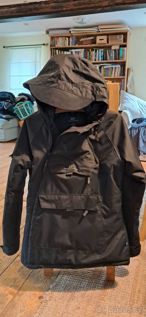 Dámská zimní SNB/lyžařská bunda 2117, XS