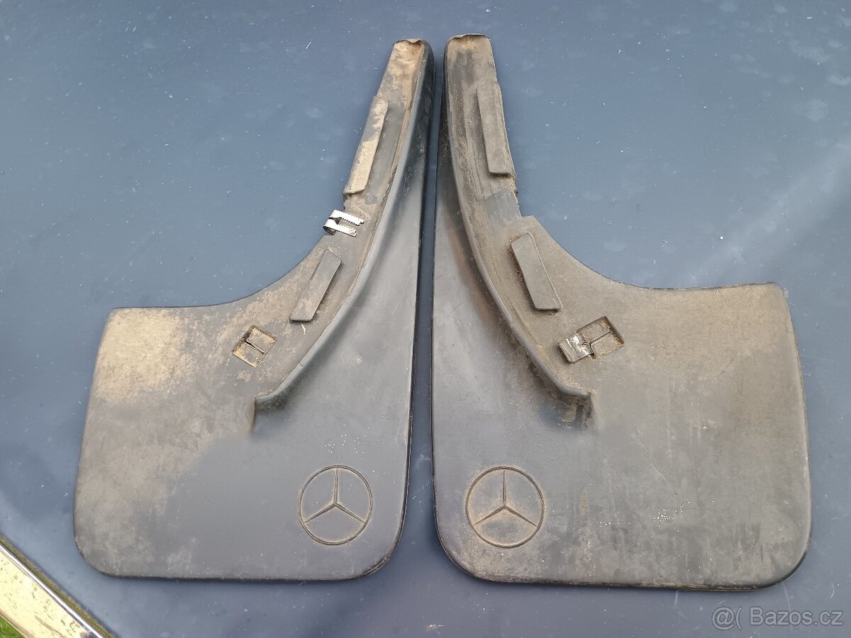 Prodám zadní zástěrky Mercedes S124