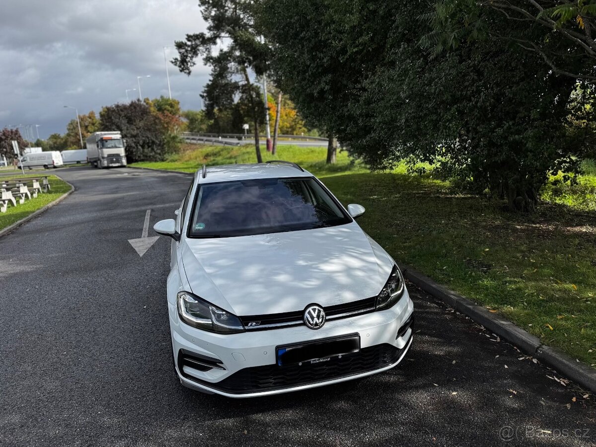 Volkswagen Golf 1.4 TSI 92kw, R-Line, Highline, Nehavarováno