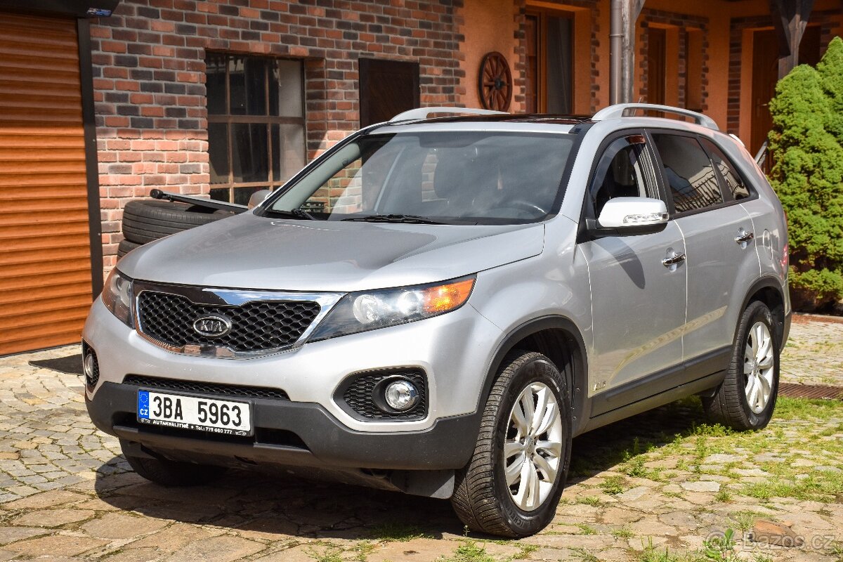 Kia Sorento 2.2 CRDI 145kw automat 4x2 7míst 2013