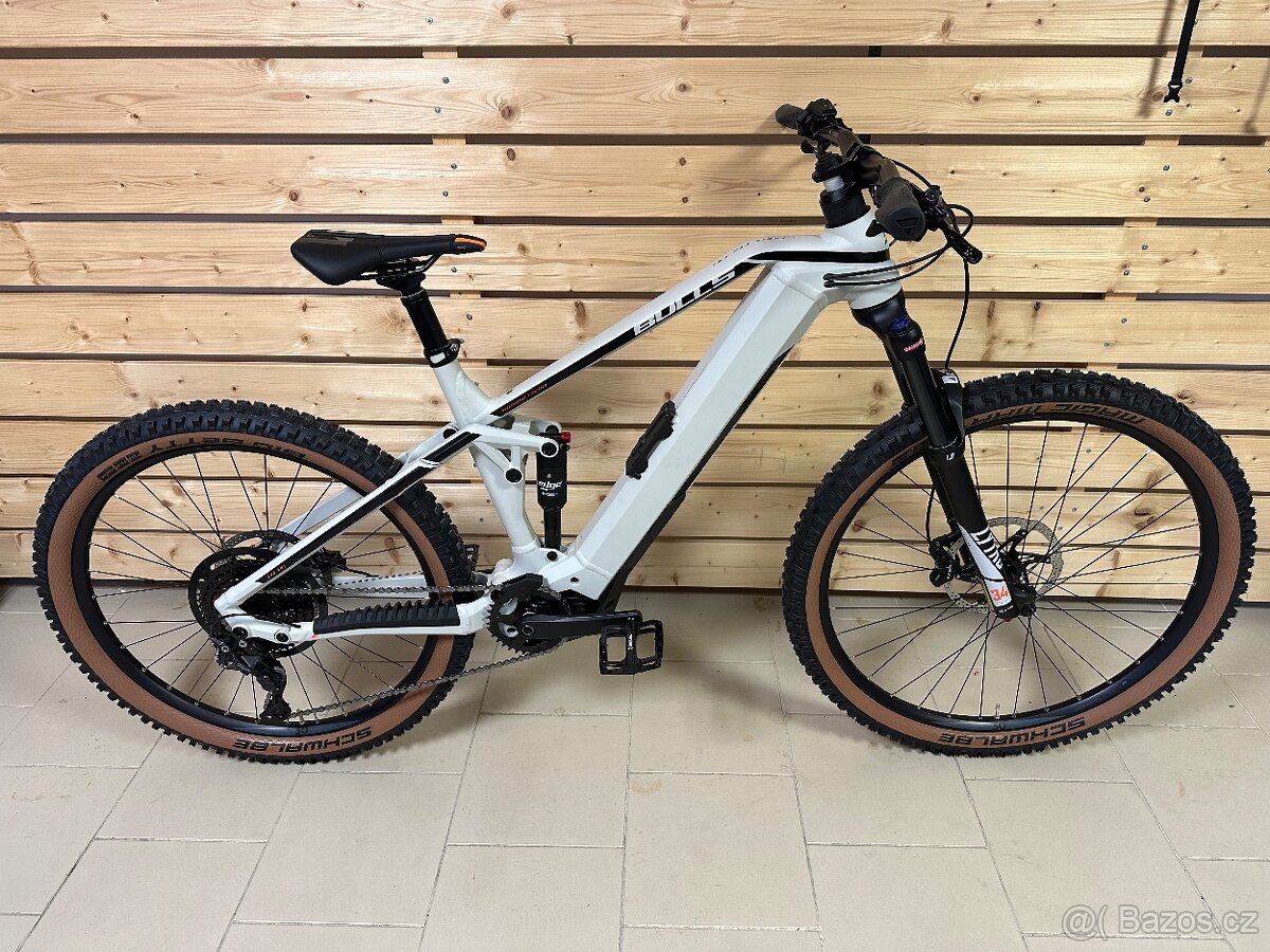 Elektrokolo BULLS SONIC EVO AM1 BOSCH 750Wh GREY NOVÉ