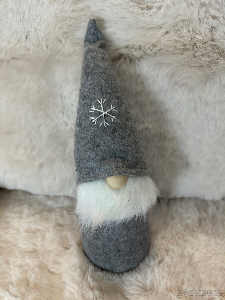 Dekorační skřítek – šedivý