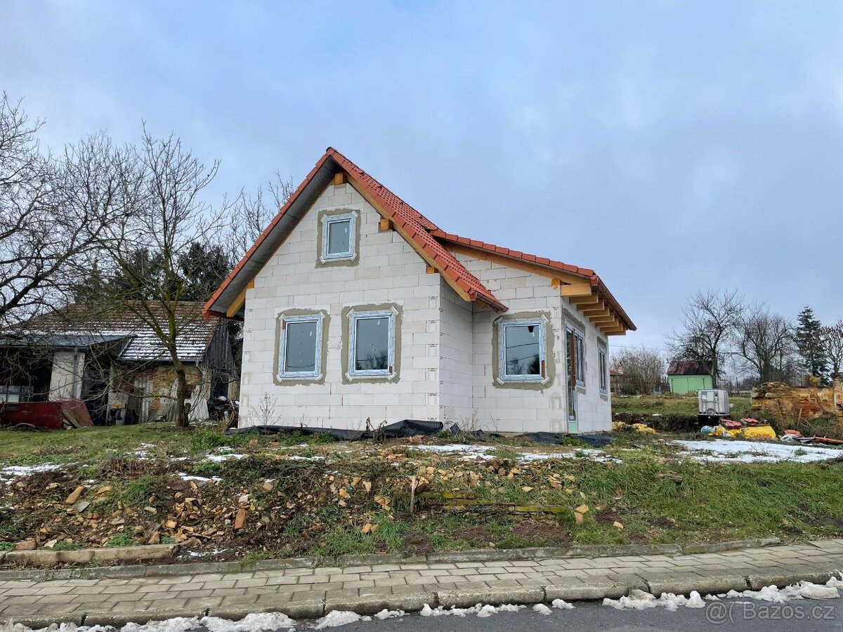 Prodej hrubé stavby rodinného domu – Lančov