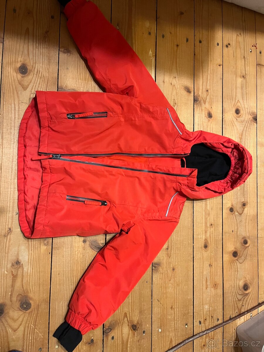 Zimní bunda vel 110/116 zn crivit