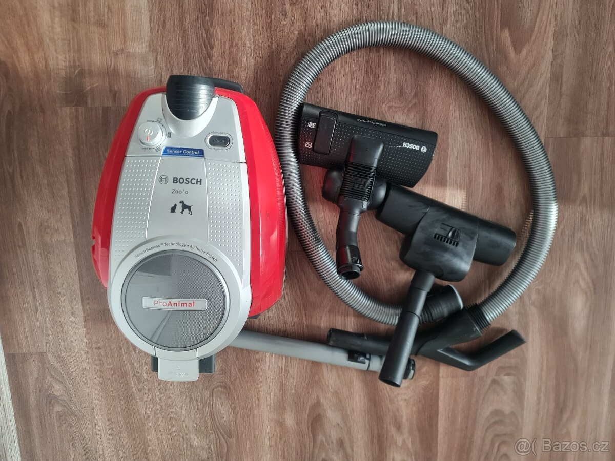 Bezsáčkový vysavač Bosch Zoo'o ProAnimal