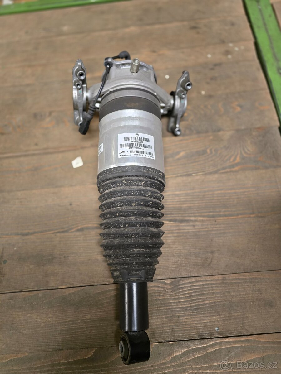 Touareg 7P tlumič zadní