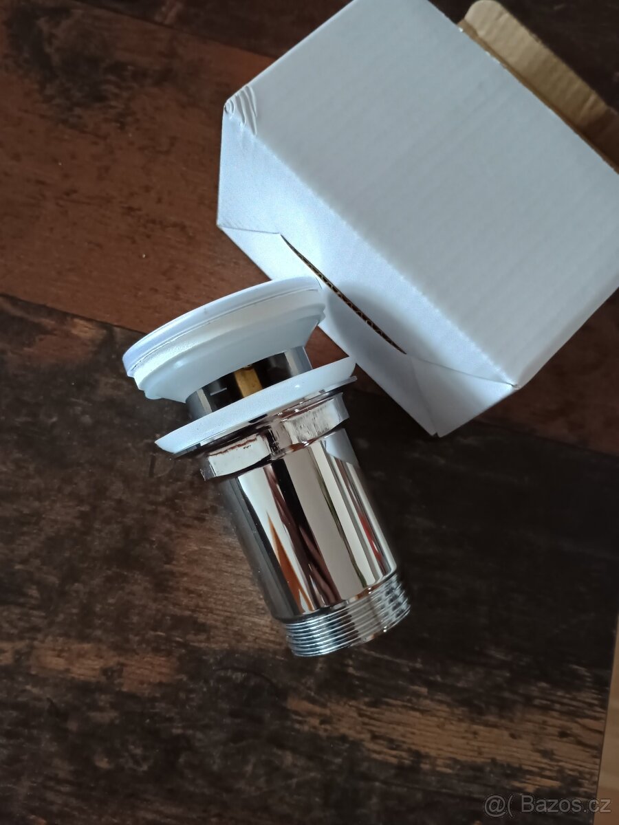 Umyvadlová výpusť