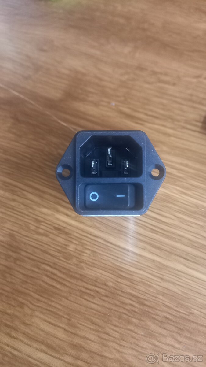 Síťový napájecí modul