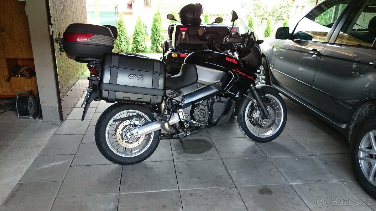 Aprilia Caponord 1000