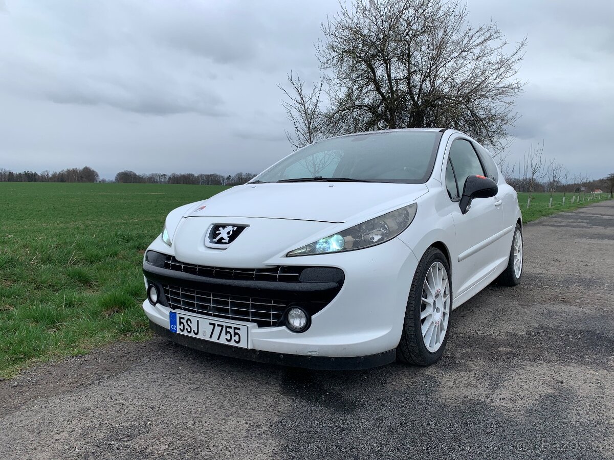 Peugeot 207 RC