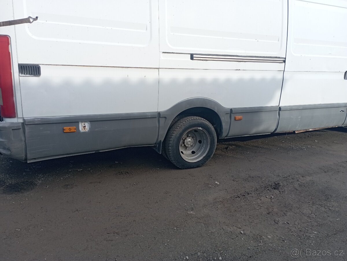 Iveco Daily 2.8 TD  - 2004 - díly v celého vozu