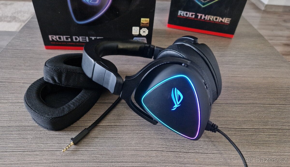 ASUS ROG DELTA S
