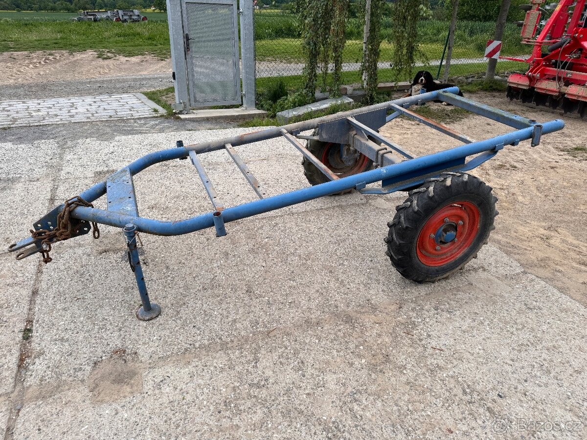 Dvoukolka vlek