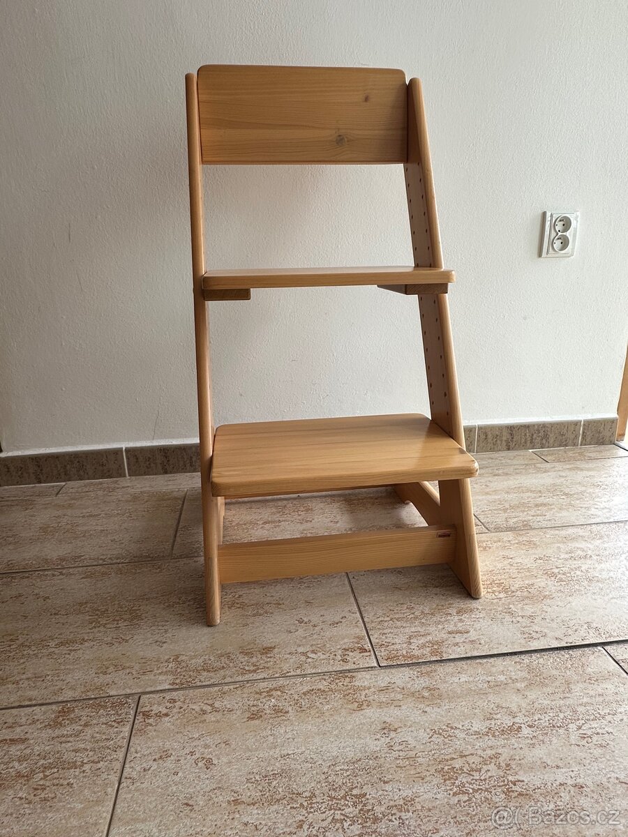 Dětská rostoucí židlička DOMESTAV