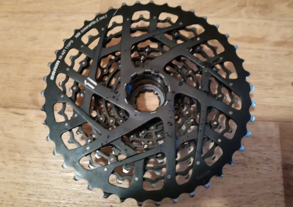 Sram kazeta 10-42 zubů, 11SPD