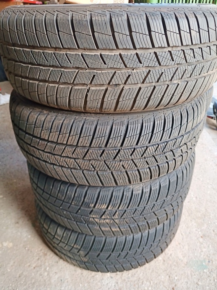 ZIMNÍ Barum Polaris 5 - 195/55/R15 4ks, DOPRAVA po celé ČR