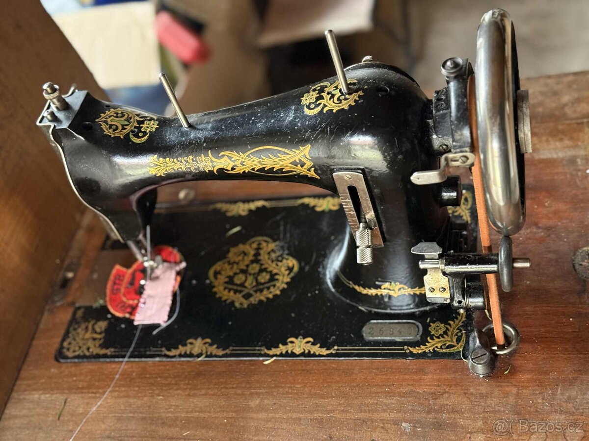 Šicí stroj Bobbin