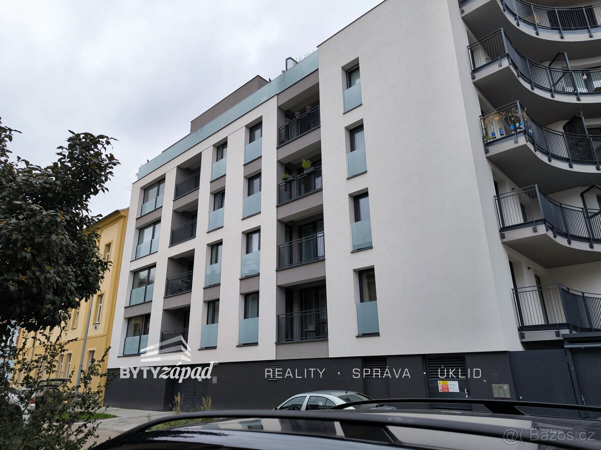 Pronájem parkovacího zakladače Plzeň-Na Jíkalce