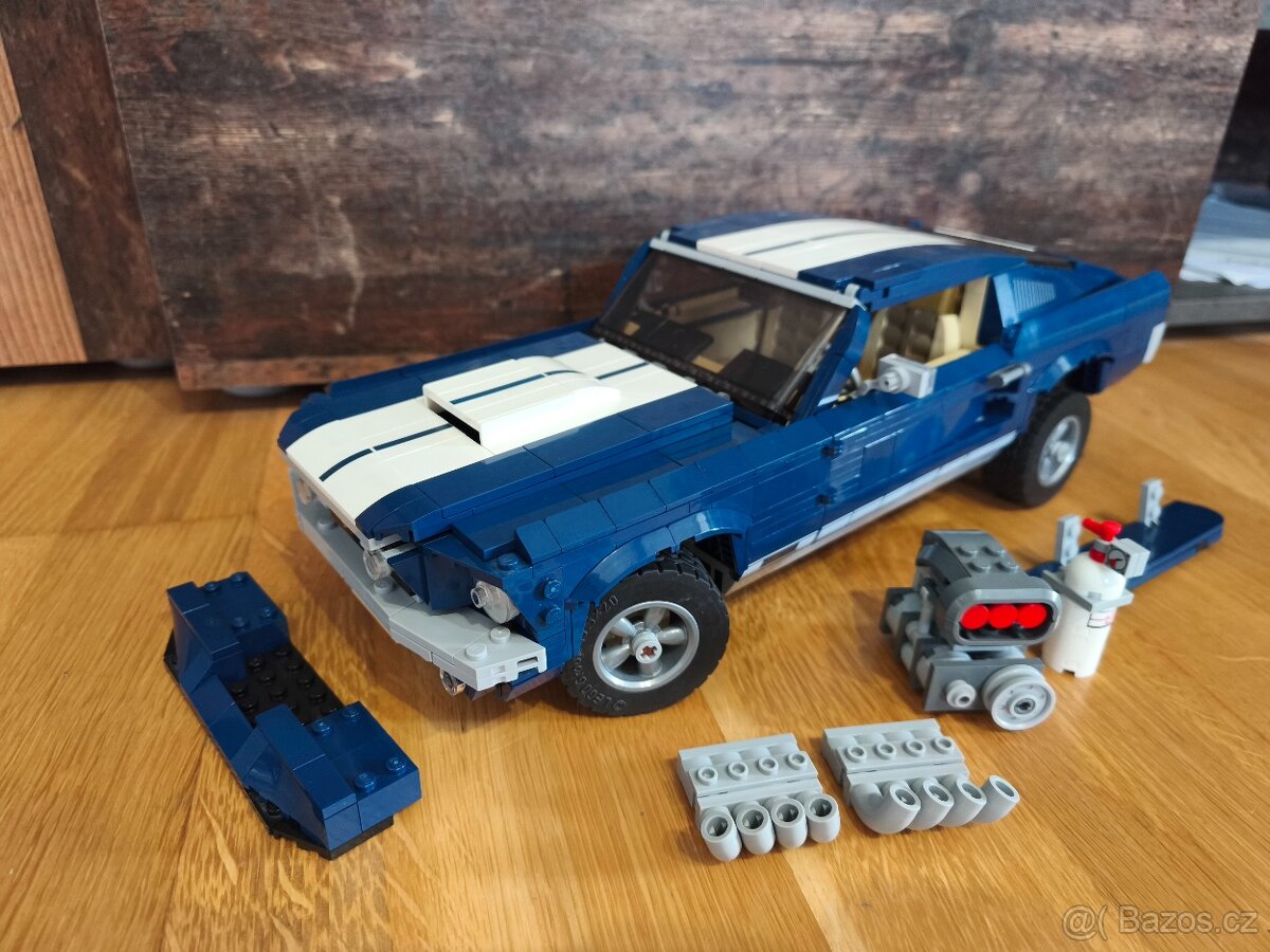 KOMPLETNÍ LEGO® Creator Expert 10265 Ford Mustang GT
