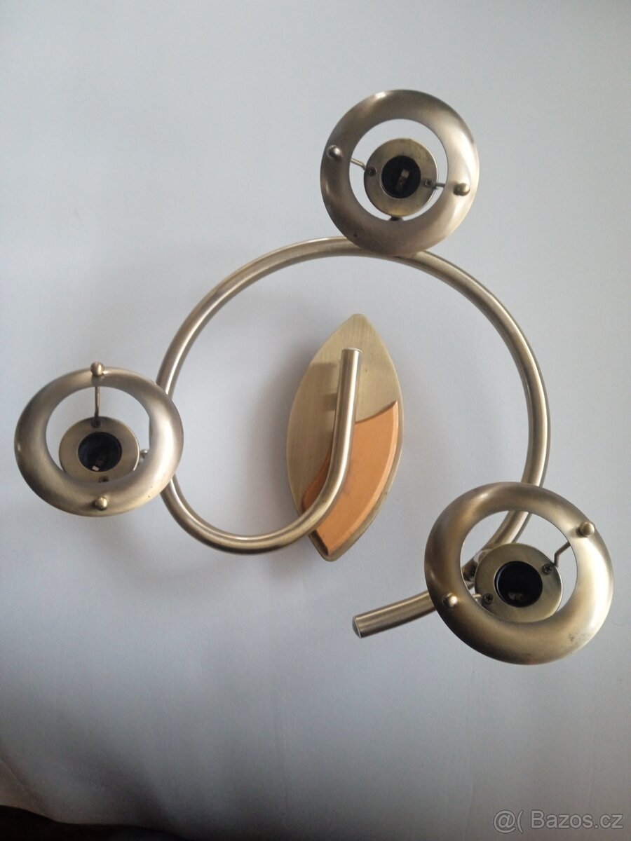 Prodám 3ks svítidel na 230V