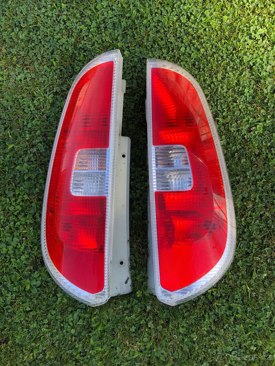 ŠKODA ROOMSTER - FABIA 2 DÍLY BARVA 9155