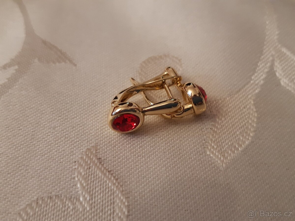 Luxusní pozlacené náušnice