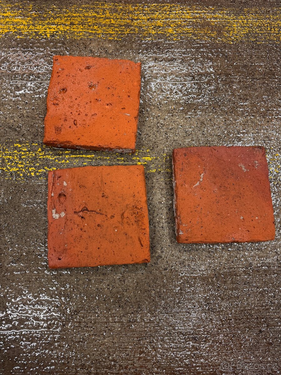 Prodám cihly půdovky