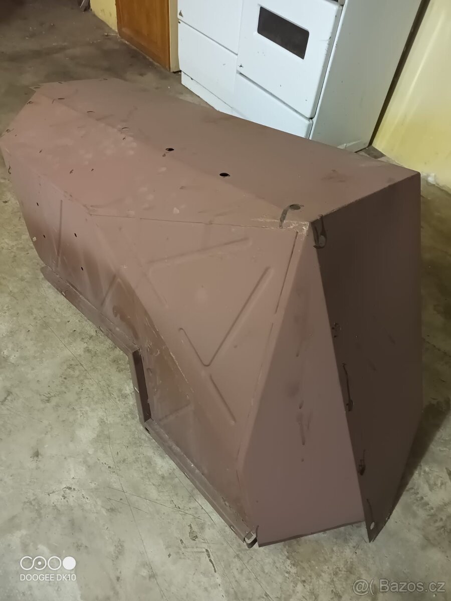 Zadní blatníky Zetor crystal