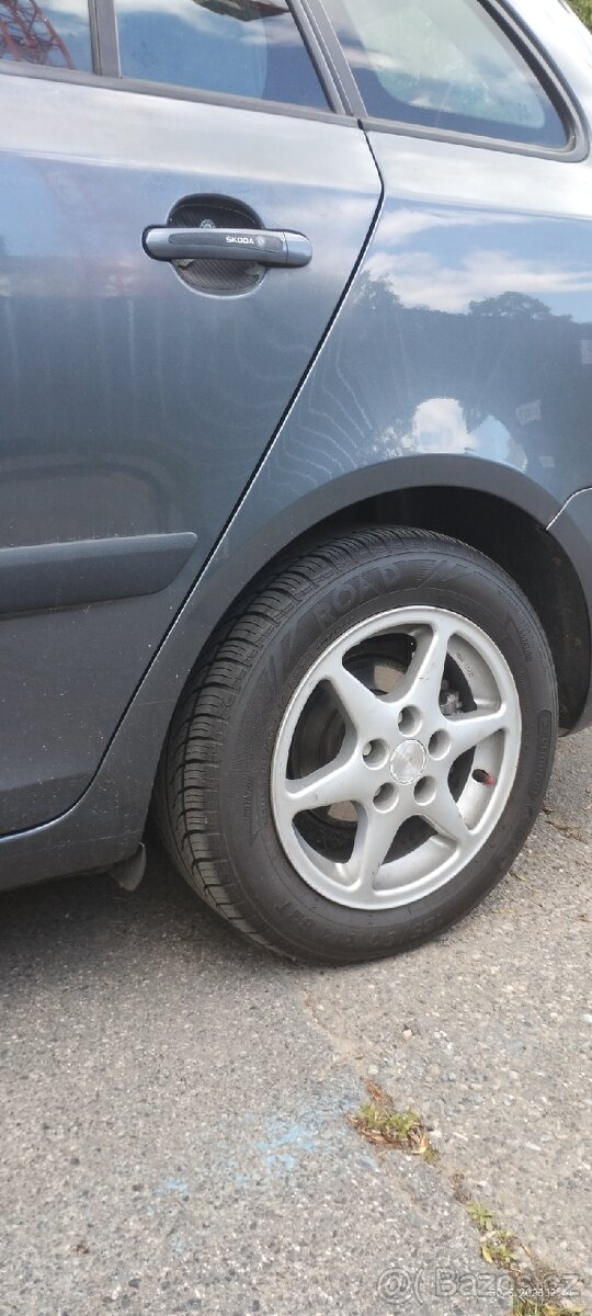 Za hovala letni sada