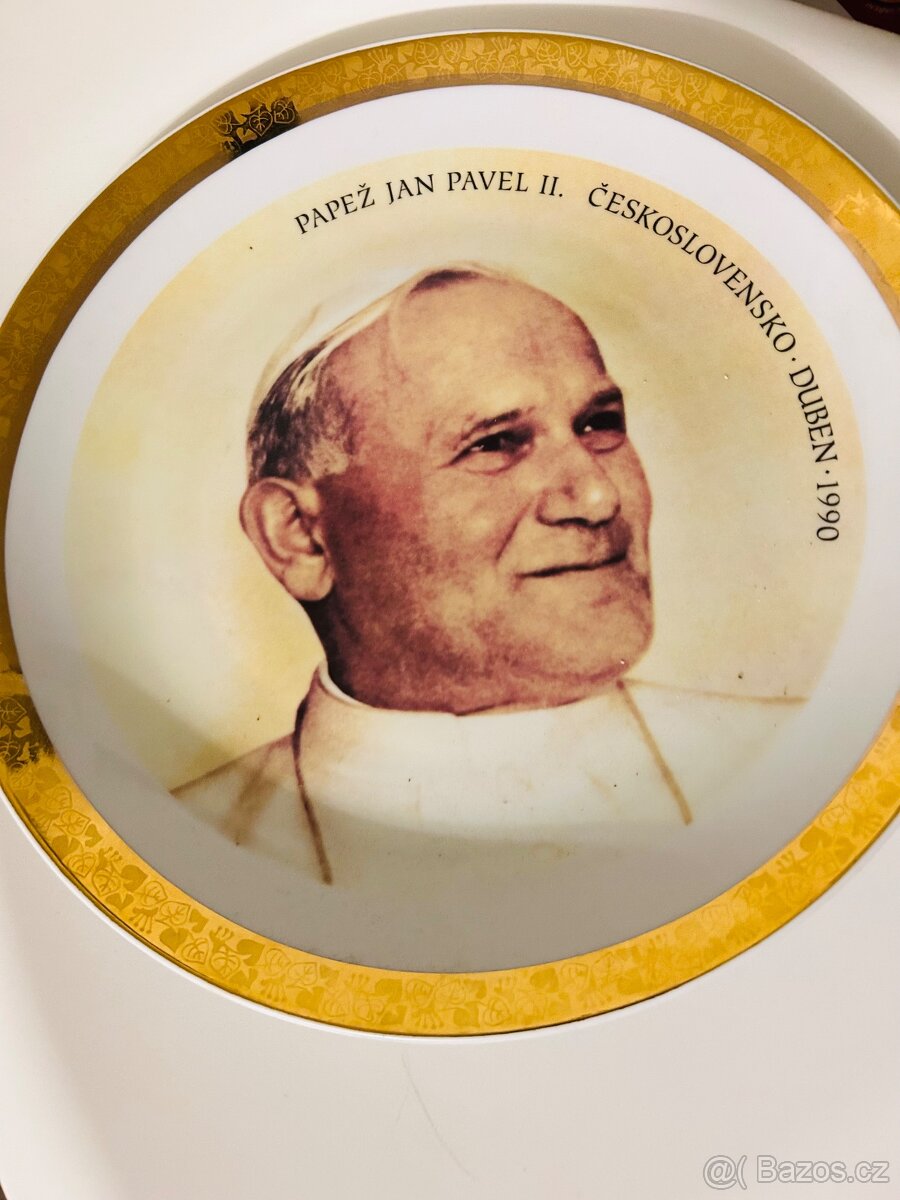 Talíř s papežem
