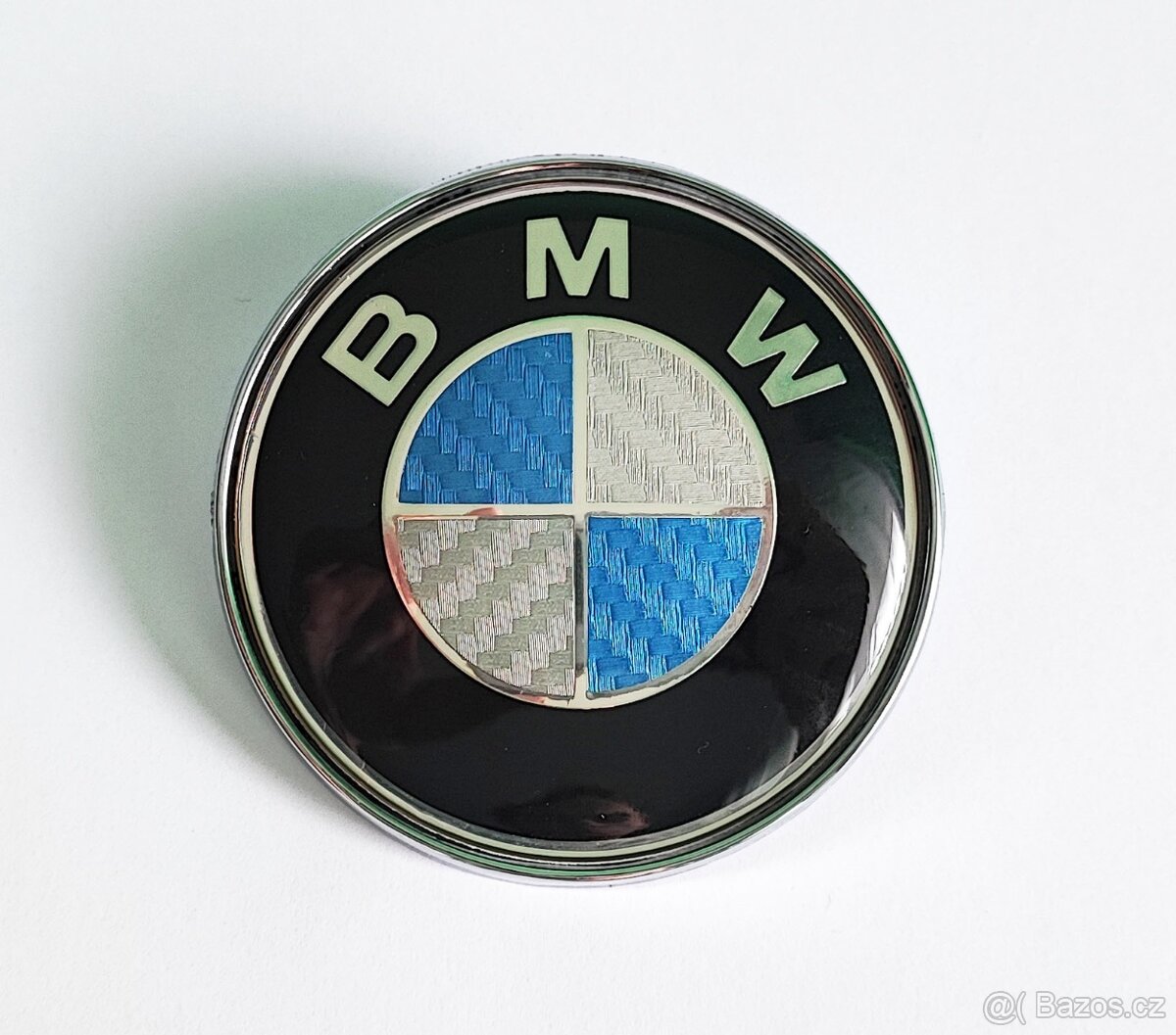 BMW přední i zadní znak modrobílý karbon 74mm