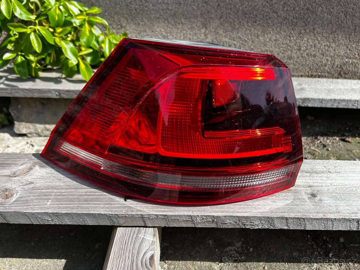 Zadní světlo VW Golf VII