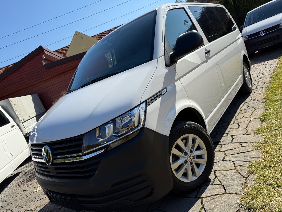 VW Transporter T6.1 DSG 2020 Historie VW barva weis Multivan