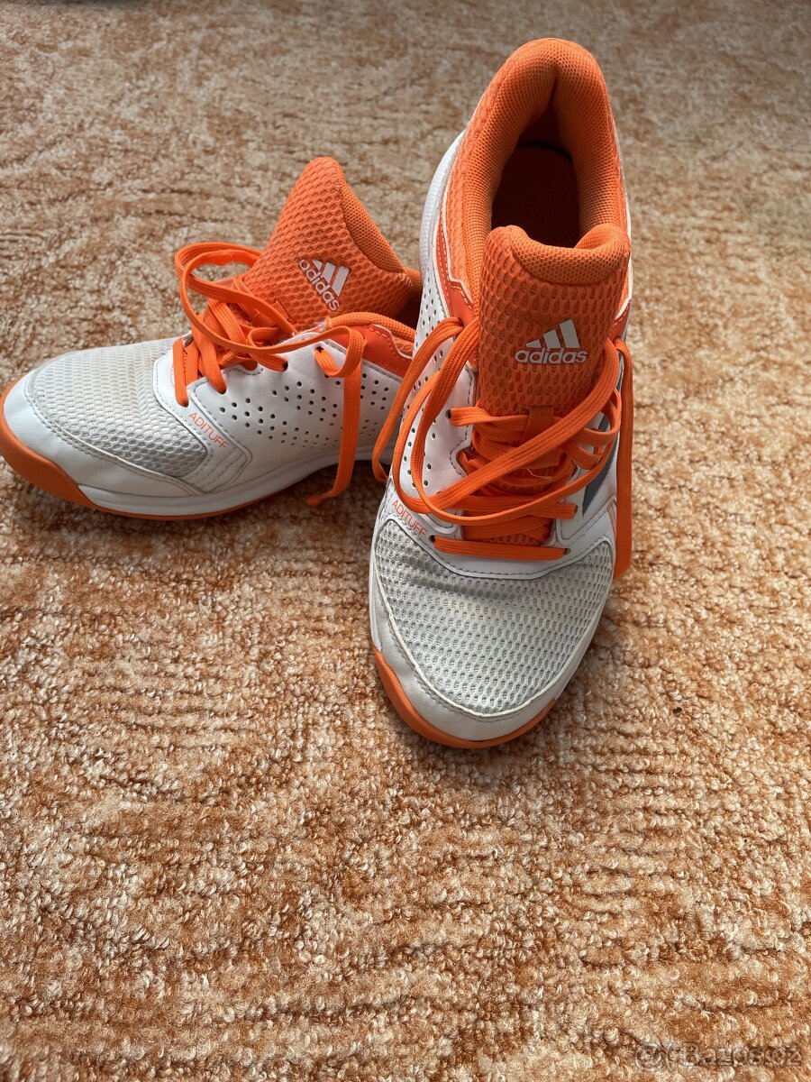 tenisky halové Adidas vel. 23cm