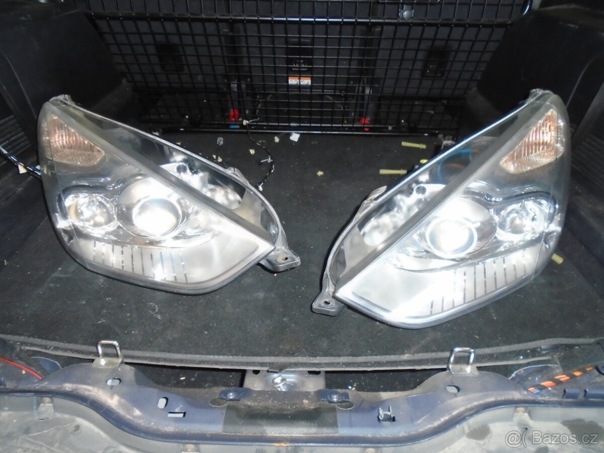 ford smax xenony