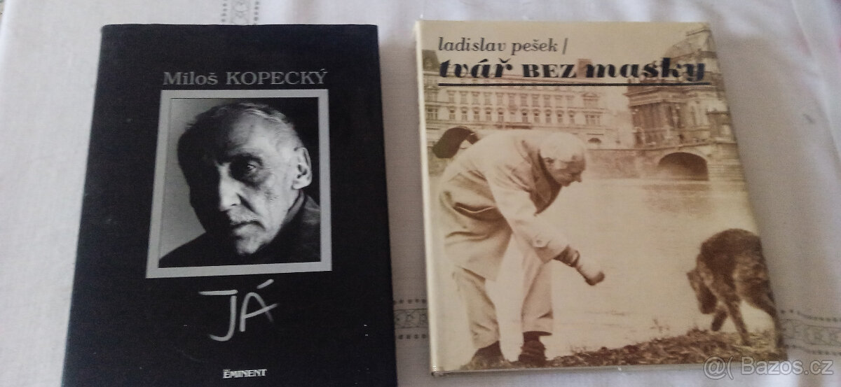 Knihy - herci, zpěváci