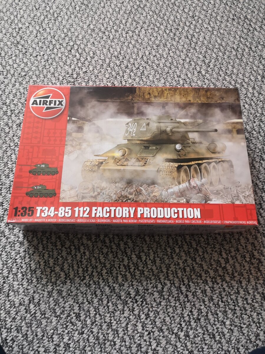 T34-85 112 Factory production 1:35 Airfix