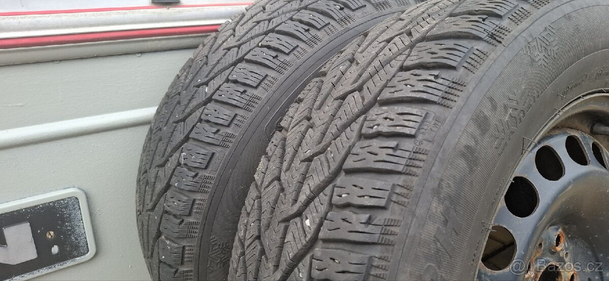 215/65r16