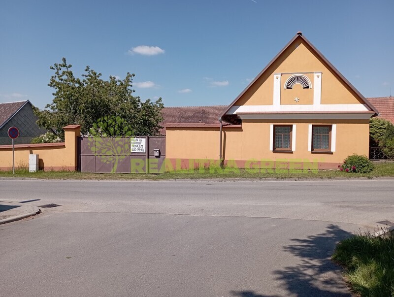 Pronájem rodinného domu 4+1 v obci Hlavatce, okr. Tábor, PP