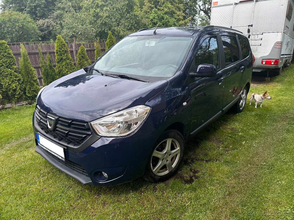 Dacia Lodgy 1.6SCe benzín, 5 sedadel, klimatizace, 38.527 km