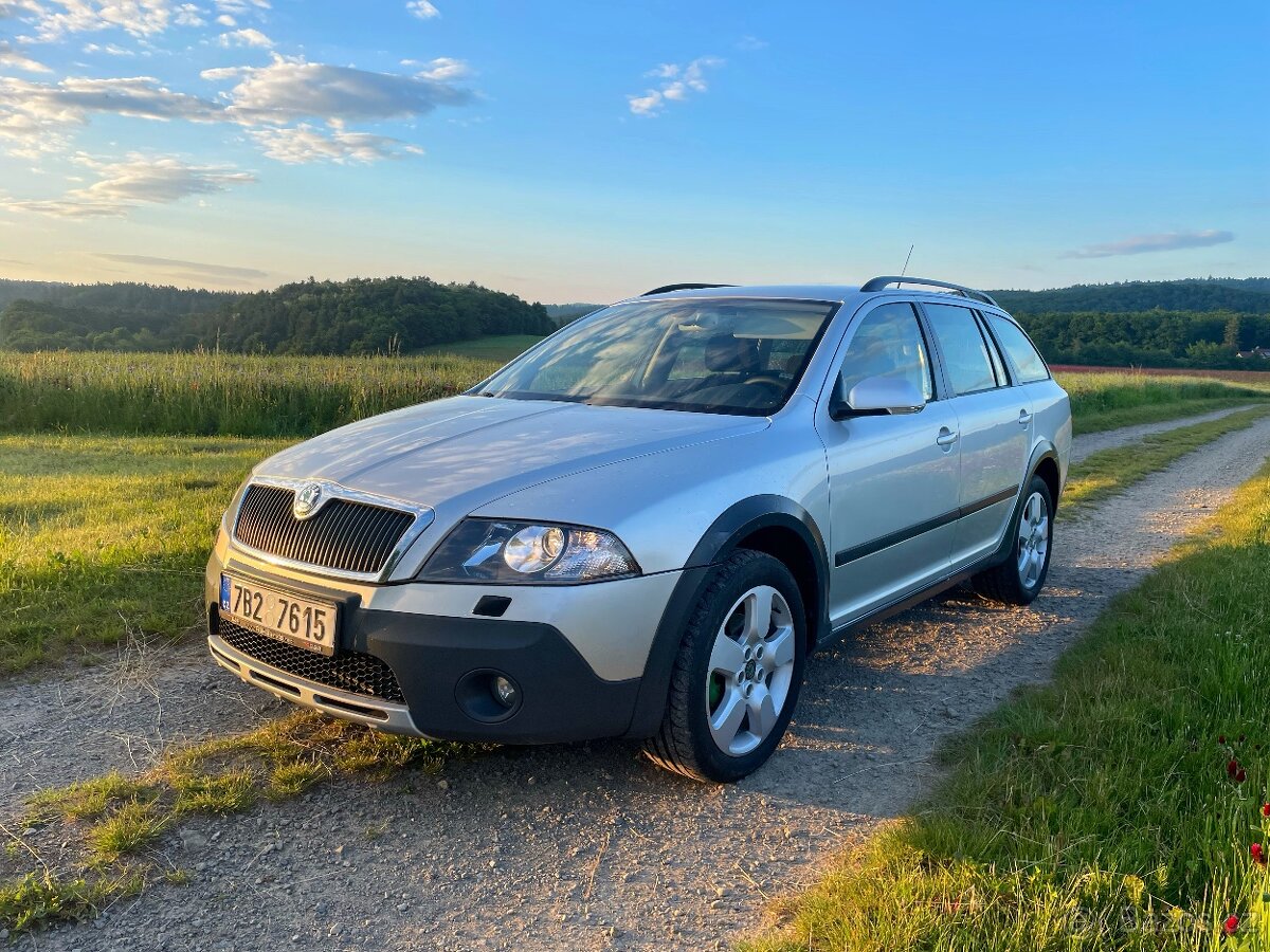 Škoda Octavia 2 SCOUT Combi 2.0TDI